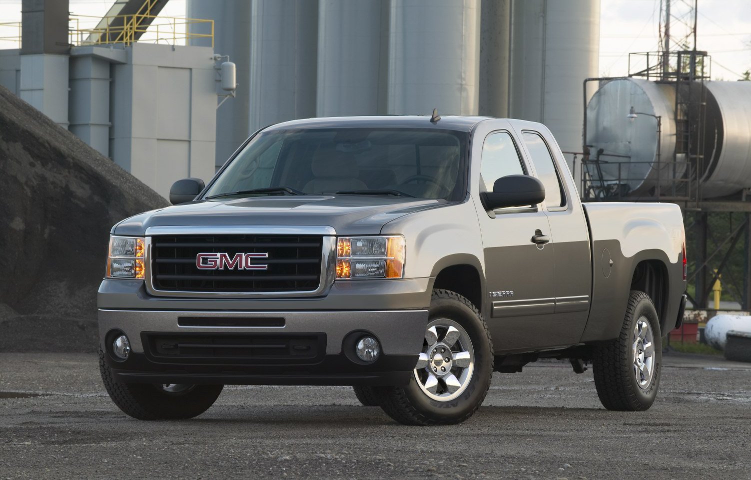 GMC Sierra 1500 III (GMT900) Extended Cab Standard Box 4.3 Vortec V6